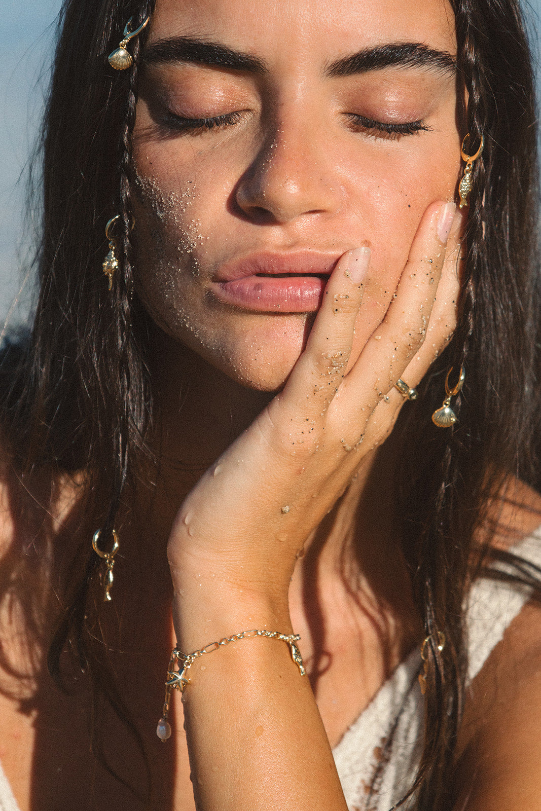 Creatures of the Reef Bracelet | Gold charm bracelet